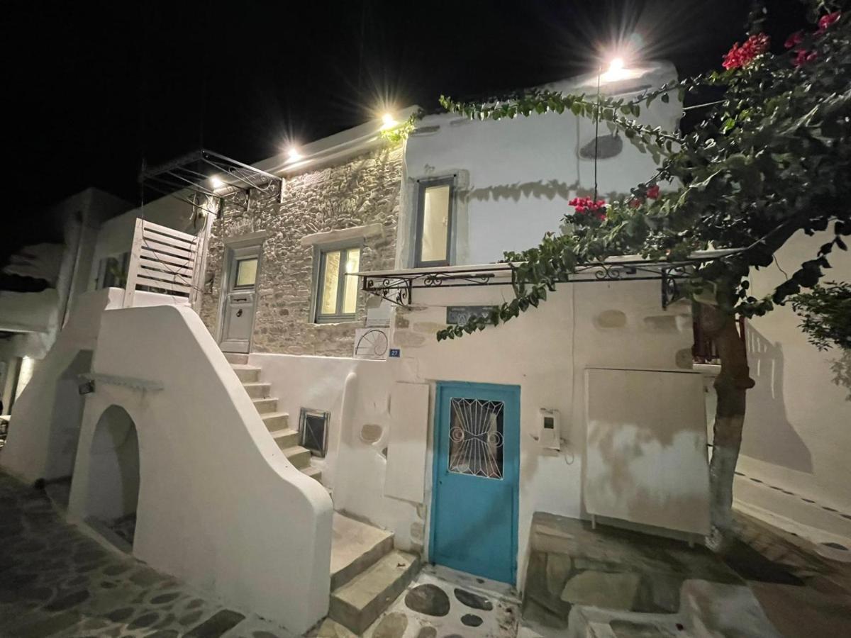 Villa Tristrato à Páros Extérieur photo