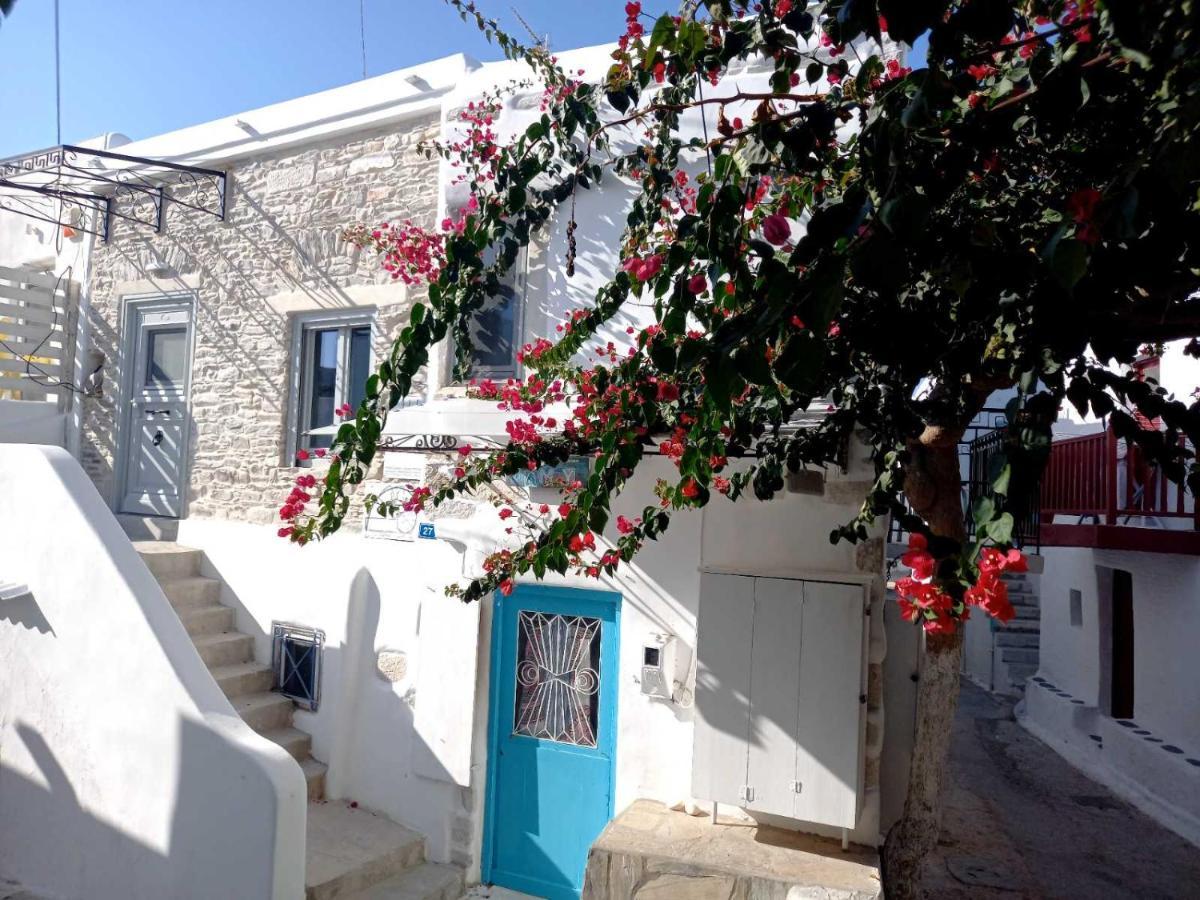 Villa Tristrato à Páros Extérieur photo